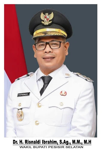Datuak Batuah dan Beban yang Tak Terlihat di Balik Putih Itu